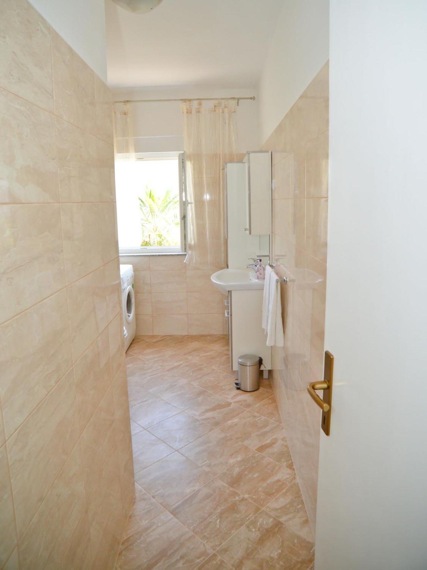 Apartments And Rooms Antonio Zara Camera foto