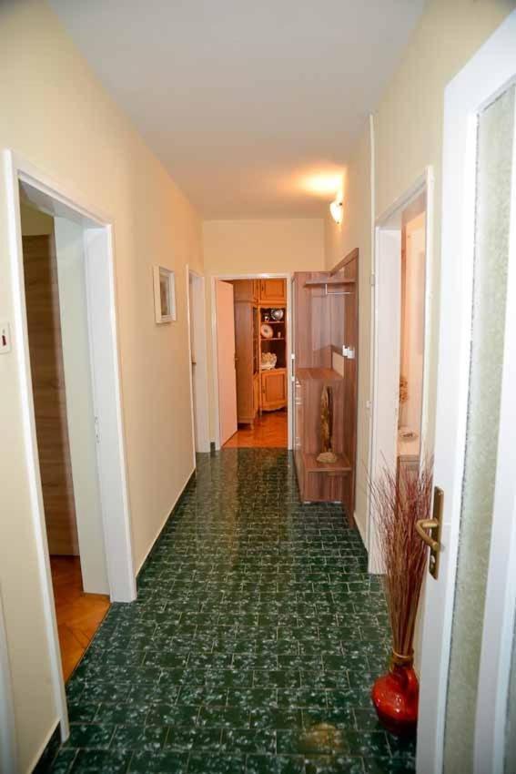 Apartments And Rooms Antonio Zara Camera foto