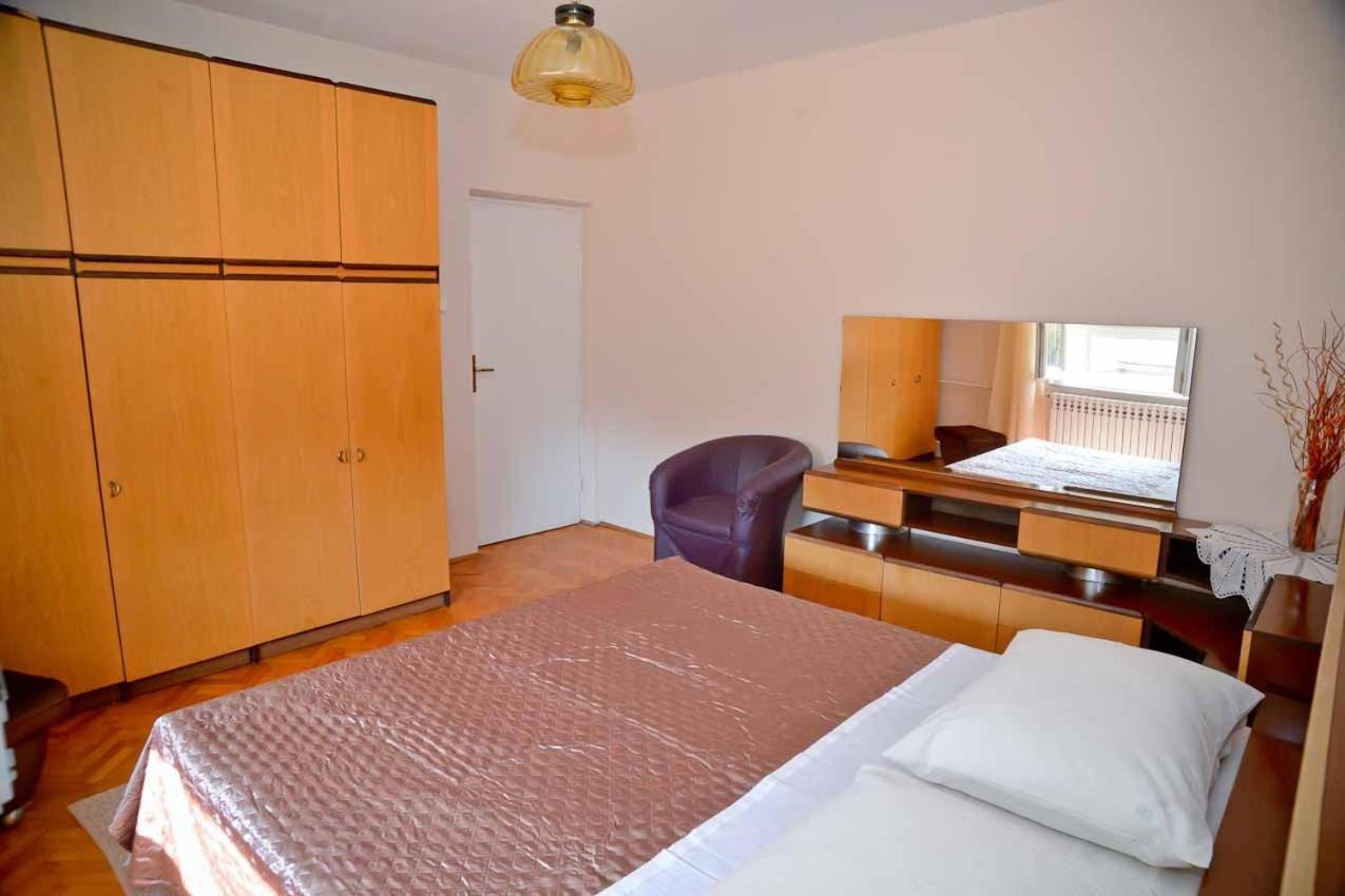 Apartments And Rooms Antonio Zara Camera foto