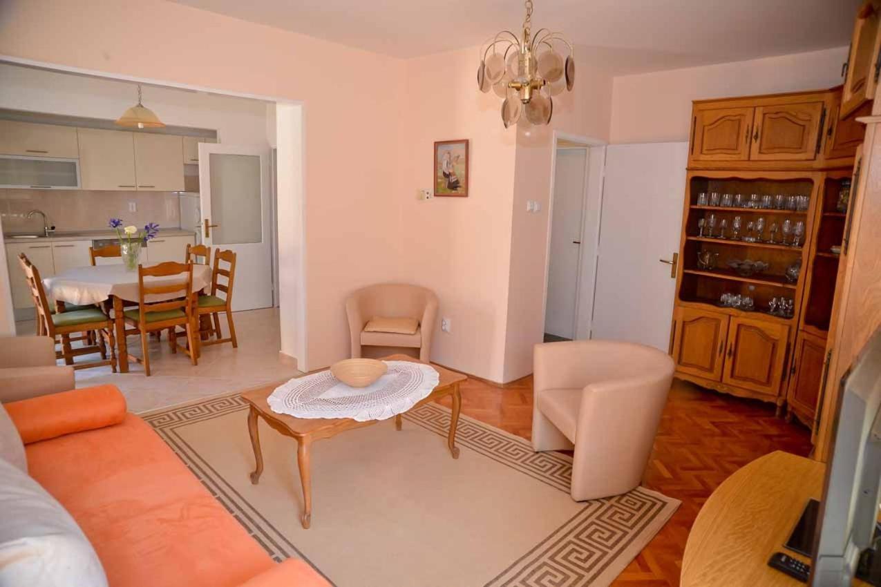 Apartments And Rooms Antonio Zara Camera foto