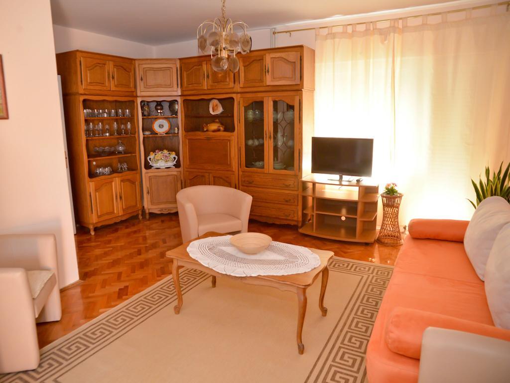 Apartments And Rooms Antonio Zara Camera foto